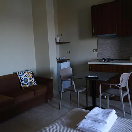 Kalpazo Kaja Garden Apartment