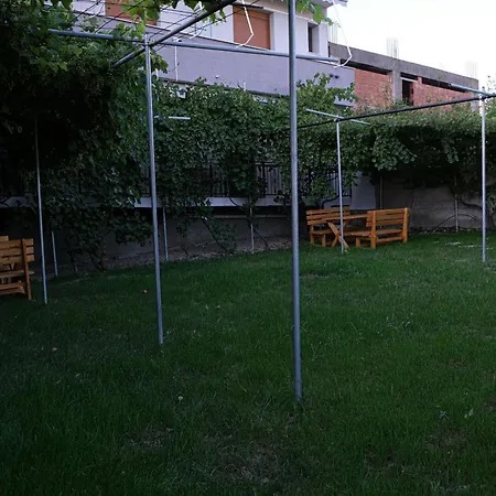 Kalpazo Kaja Garden Apartment