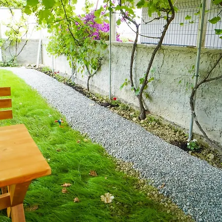 Kalpazo Kaja Garden Appartement *