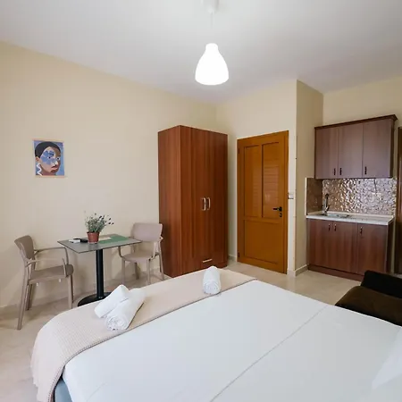 Kalpazo Kaja Garden Apartmán Golem (Tirana)