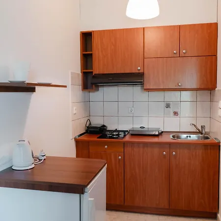 Kalpazo Kaja Garden Apartment *