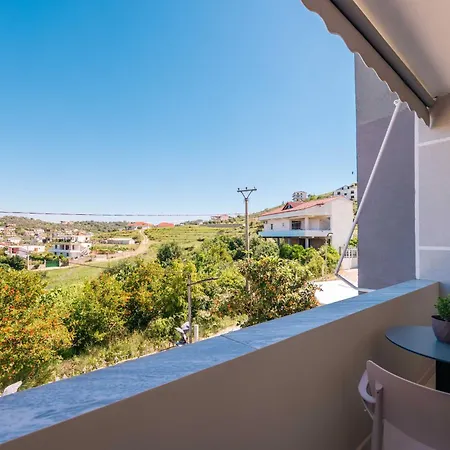 Kalpazo Kaja Garden Apartment Golem (Tirana)