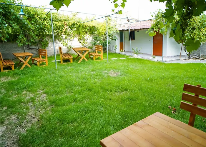 Kalpazo Kaja Garden Appartement