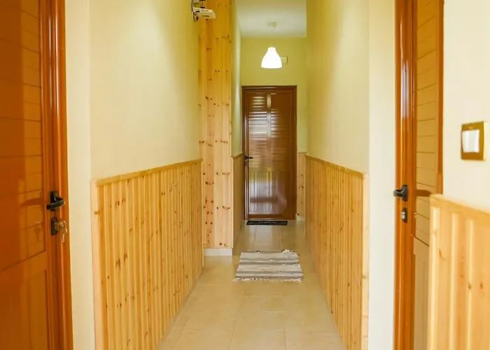 Kalpazo Kaja Garden Apartment