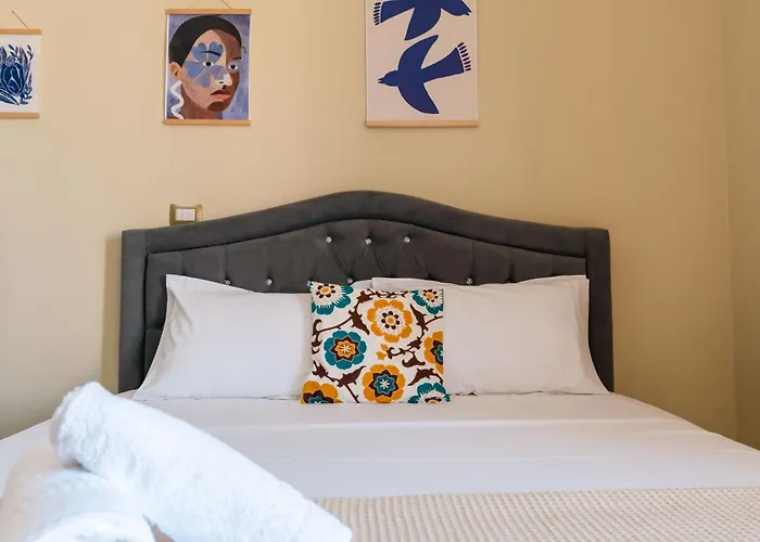 Kalpazo Kaja Garden * Golem (Tirana)