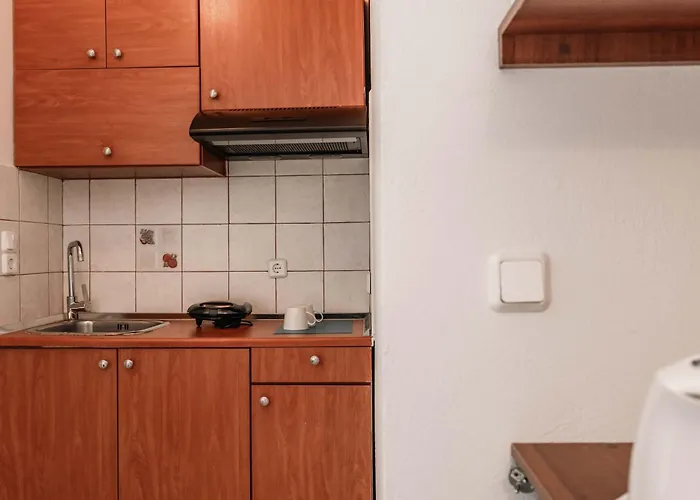 Kalpazo Kaja Garden *