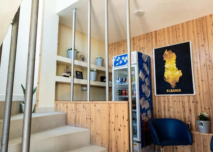 Kalpazo Kaja Garden * Golem (Tirana)